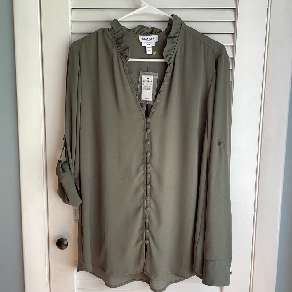 NWT! Express Portofino Shirt | Size Large